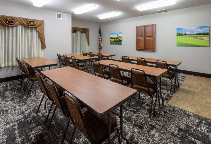 Grandstay Hotel & Suites Downtown Sheboygan