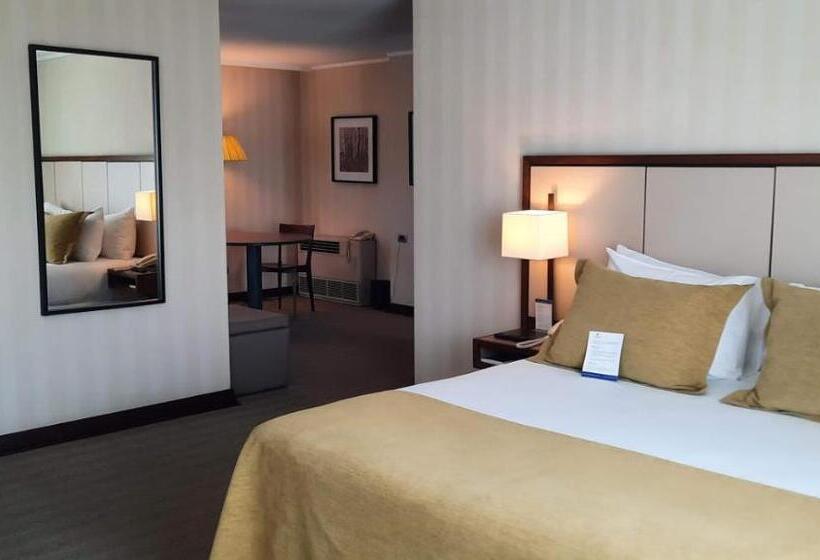 בית מלון כפרי Abba Presidente Suites Santiago