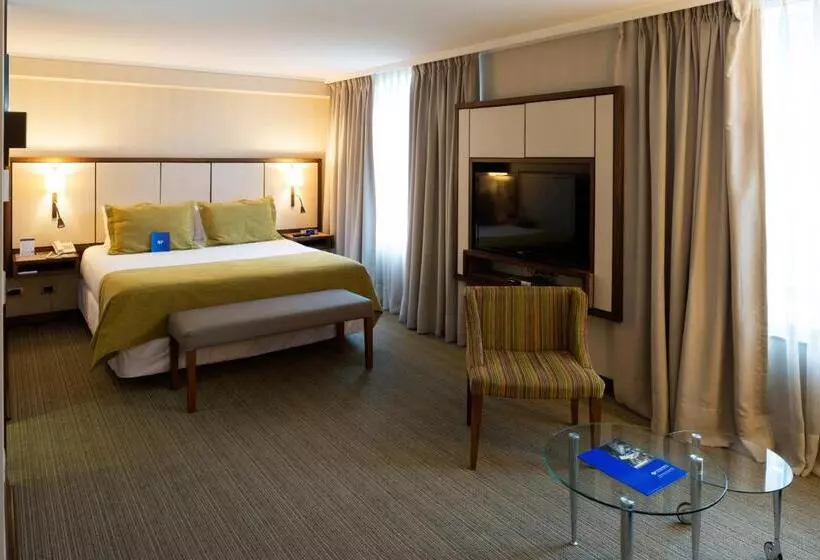 فندق Abba Presidente Suites Santiago