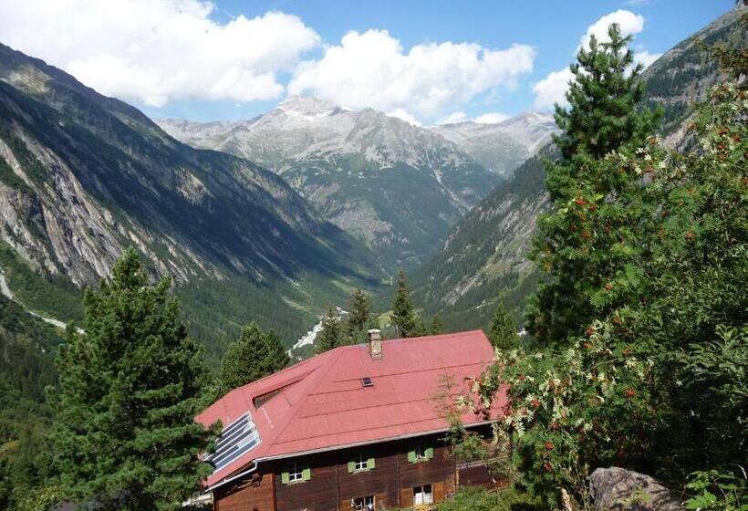 هتل Apart Tuxertal