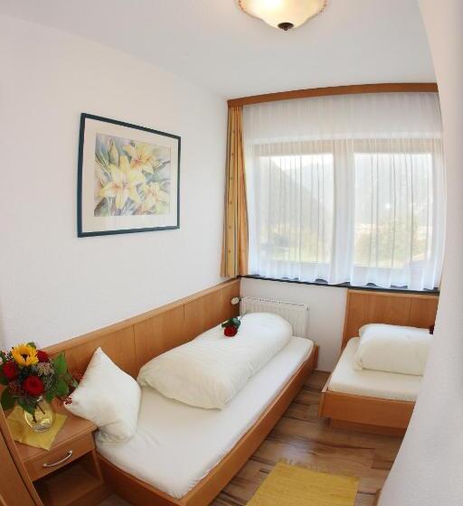 هتل Apart Tuxertal