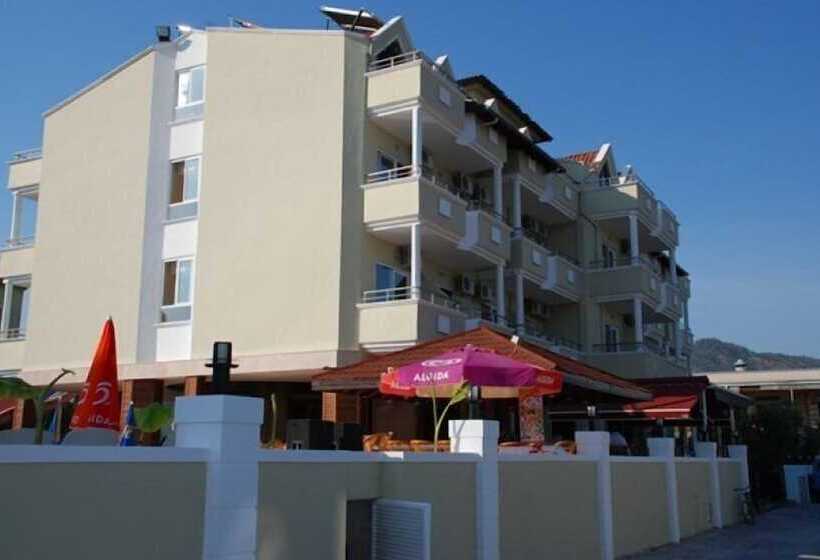 فندق Candan Apart