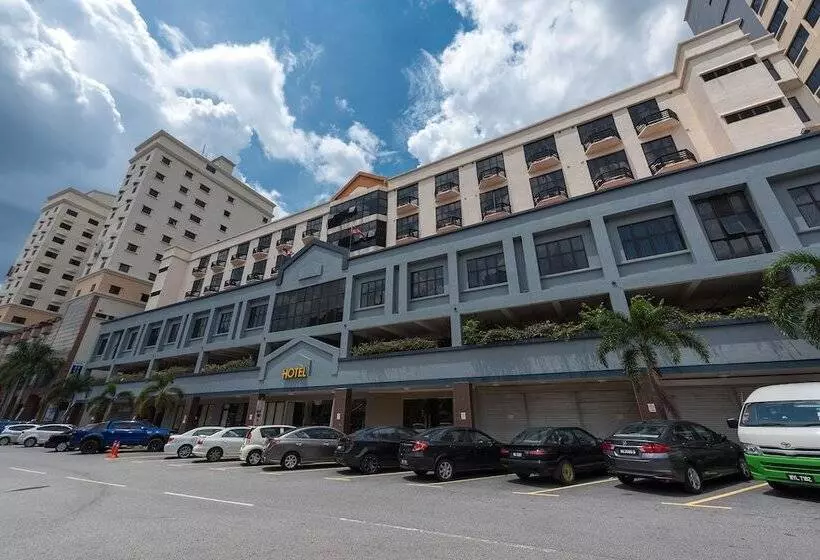 Dolphin Hotel, Chow Kit Kuala Lumpur