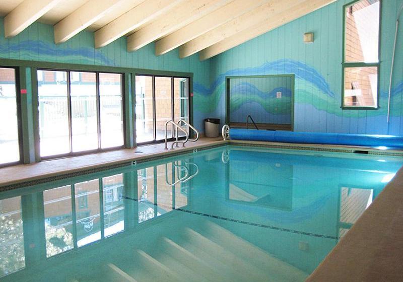 هتل Chateau Sans Nom 27