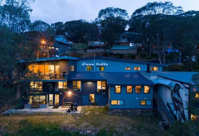 Отель Diana Alpine Lodge