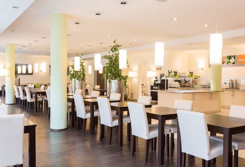 Hotel Holiday Inn Express Neunkirchen, An Ihg