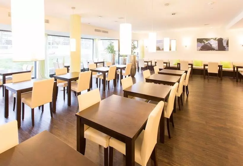 Hotell Holiday Inn Express Neunkirchen, An Ihg