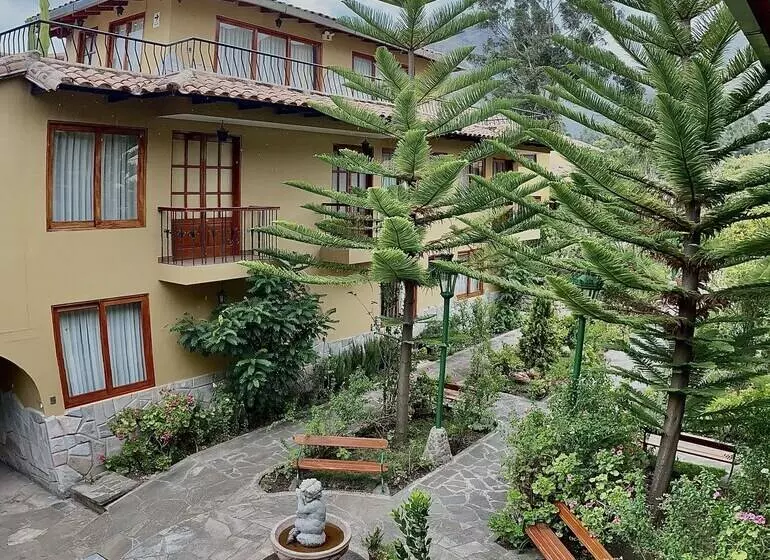 فندق Mabey Urubamba