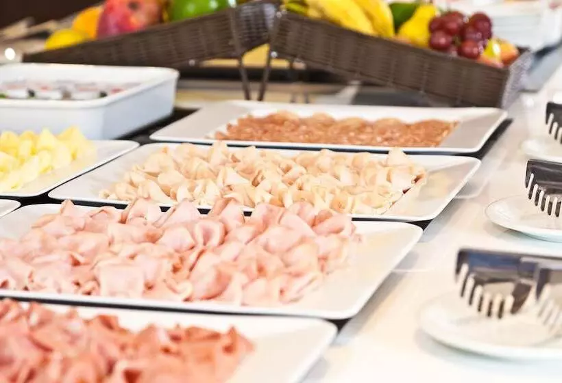 Hotelli Panamby São Paulo