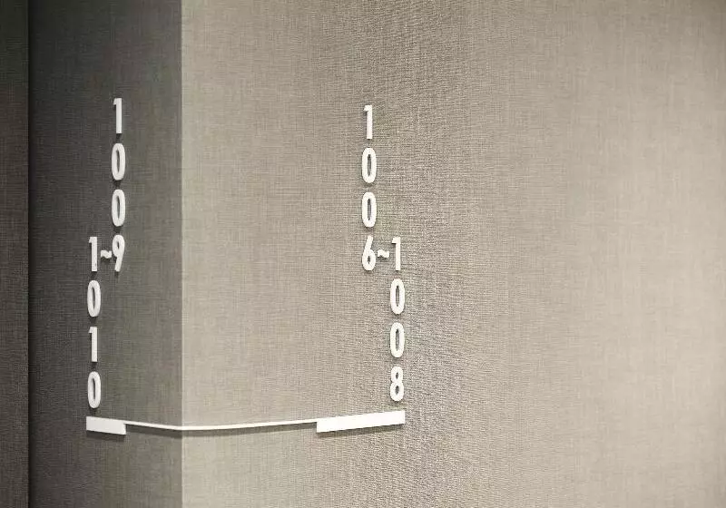 ホテル Royal Inn Taipei Linsen  Huashan 1914 Creative Park