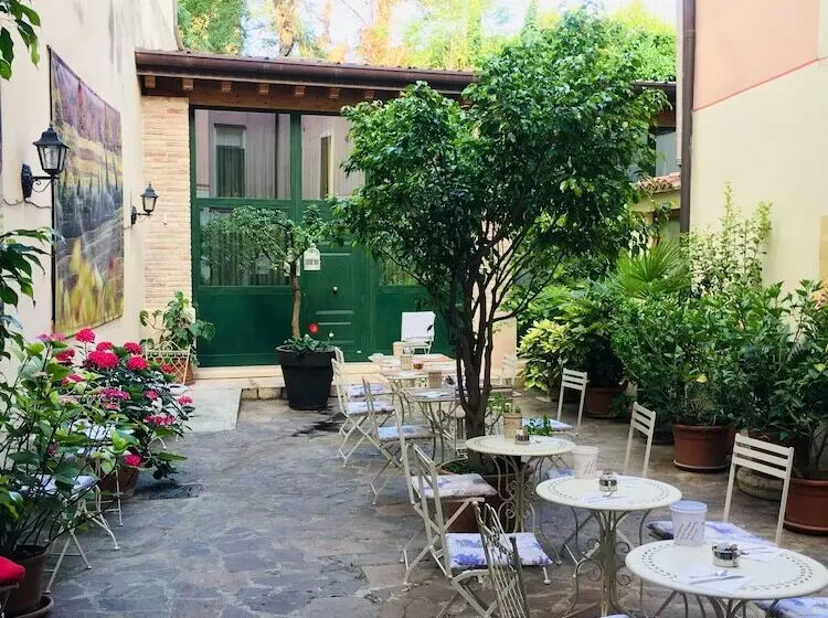 Boutique Hotel Scalzi   Adults Only