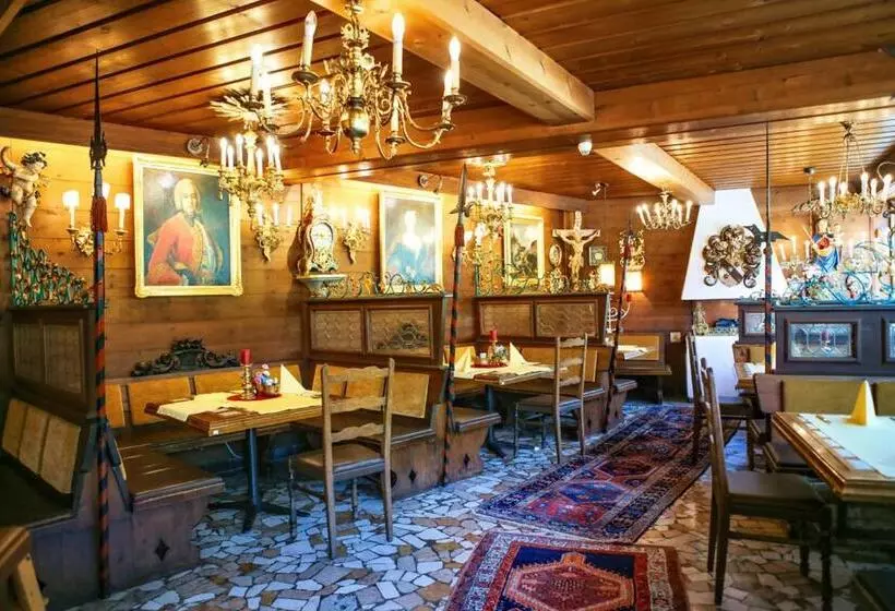 Schloss Hotel Fernsteinsee