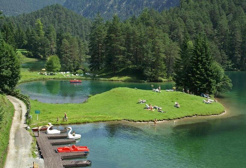 Schloss Hotel Fernsteinsee