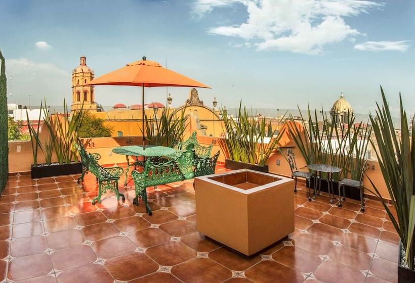 Отель Templo Mayor