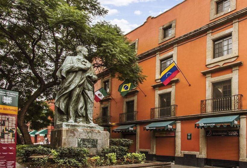 Отель Templo Mayor