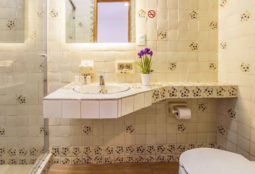 Отель Templo Mayor