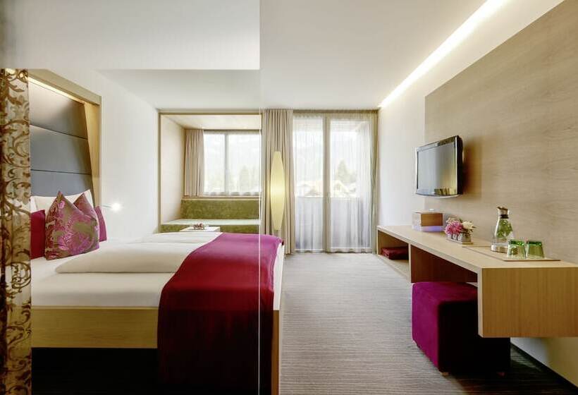 리조트 Ritzenhof   4 Sterne Superior Hotel & Spa Am See