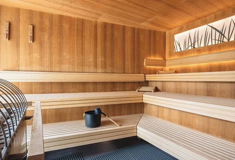 리조트 Ritzenhof   4 Sterne Superior Hotel & Spa Am See