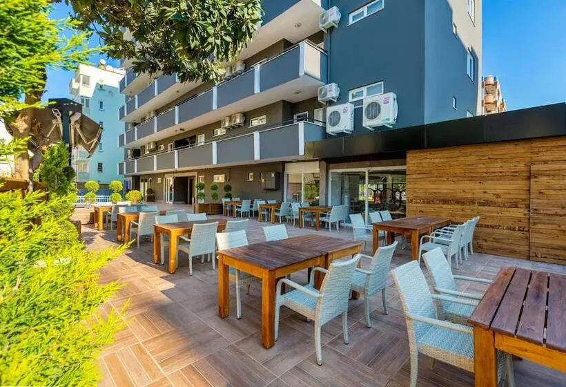 Royalisa City Apart