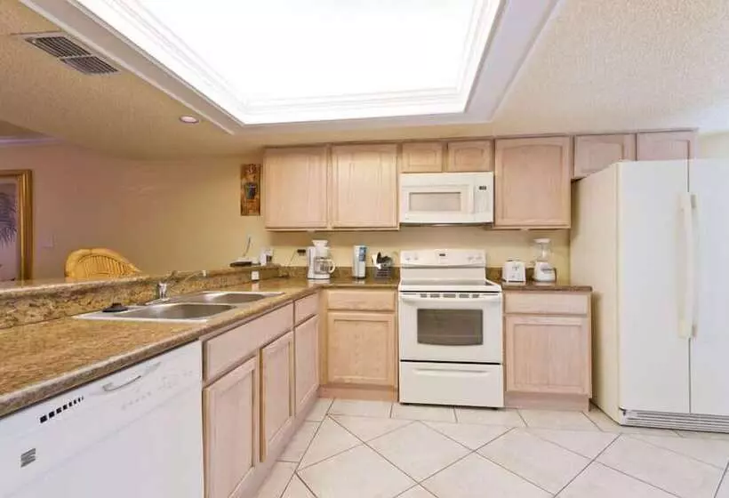 Saida Towers By Padre Island Rentals