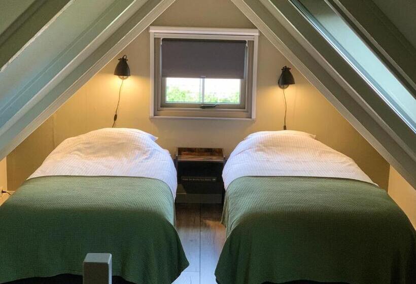 Bed and Breakfast Vakantiehuis Bed En Breakfast In De Tuin