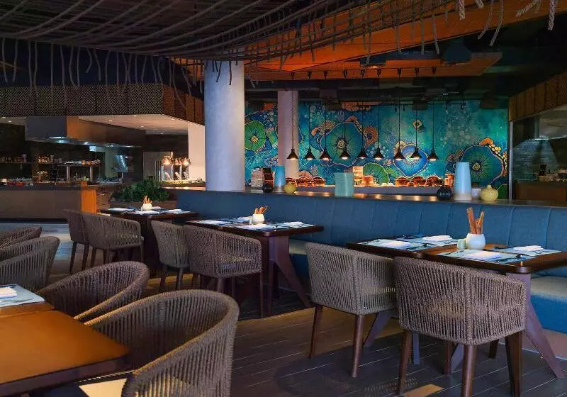 Pullman Lombok Merujani Mandalika Beach Resort