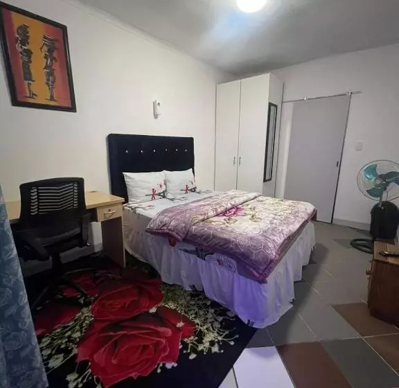 M5 Park Bed And Breakfast