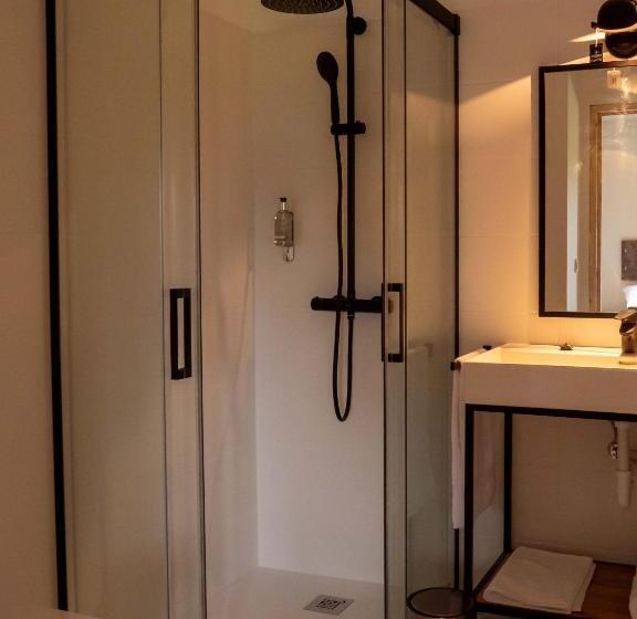 پانسیون Villa Enara