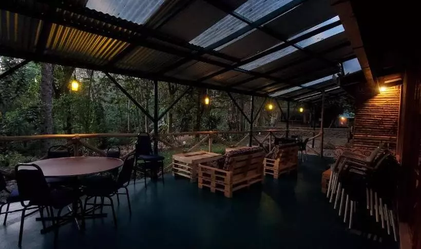 هاستل Kizumba House