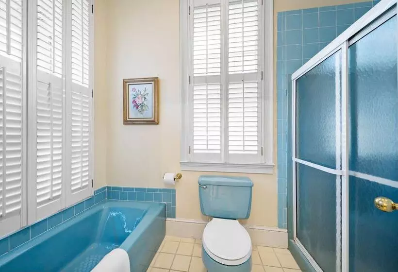 Aamiaismajoitus (B&B) The Inn On North Jefferson