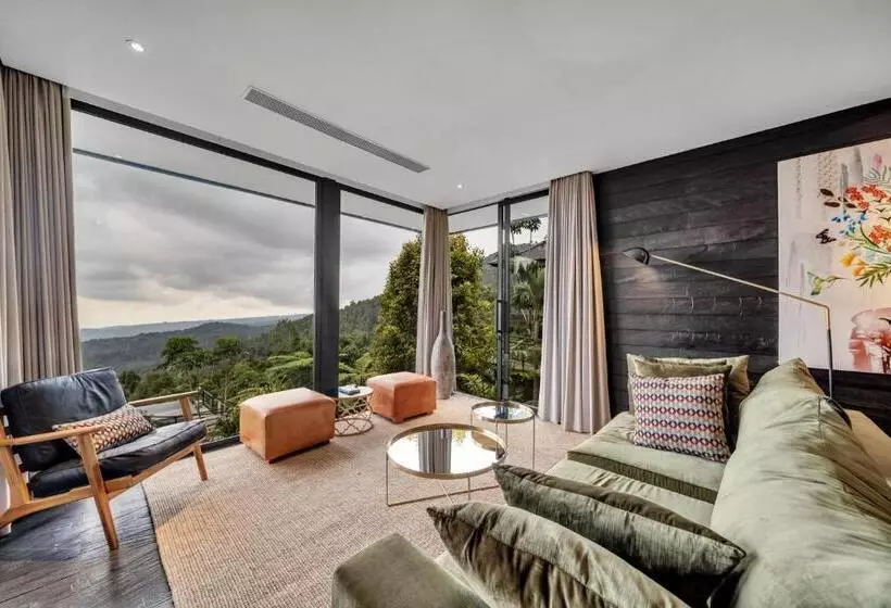 Hotelli Munduk Cabins