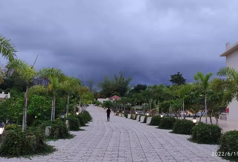 Justa Rudra Resort & Spa, Kolad