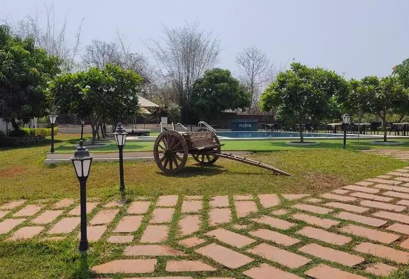 Justa Rudra Resort & Spa, Kolad