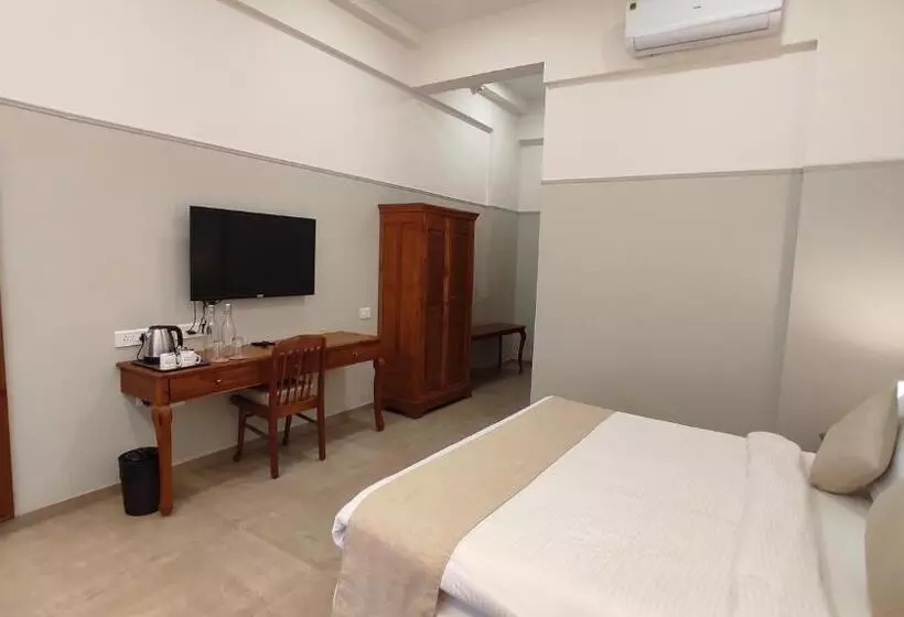 Justa Rudra Resort & Spa, Kolad
