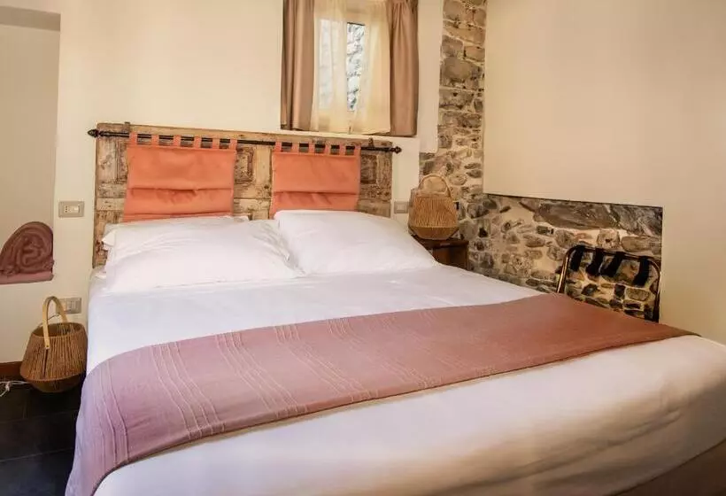 ベッドアンドブレックファースト La Corte Del Governo 565