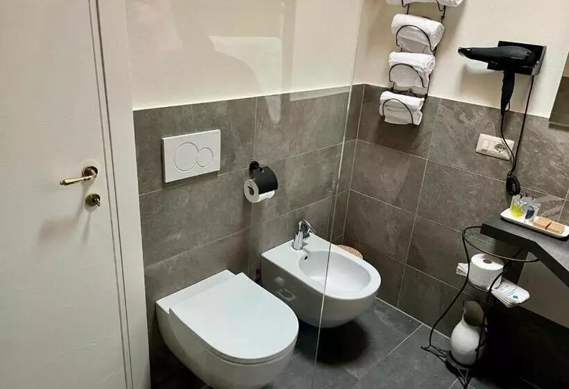 ベッドアンドブレックファースト La Corte Del Governo 565