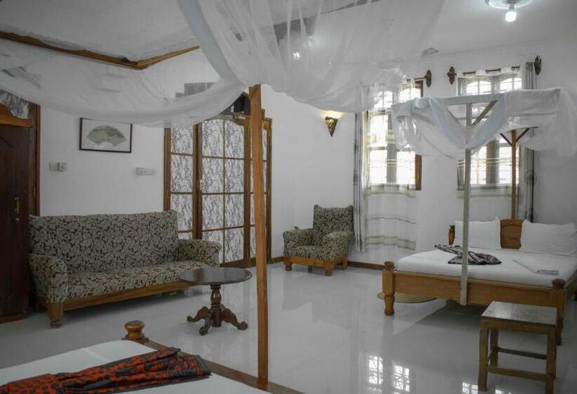 ベッドアンドブレックファースト Sulkhan Serviced Apartment