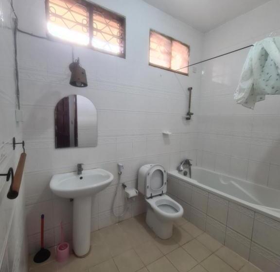 ベッドアンドブレックファースト Sulkhan Serviced Apartment