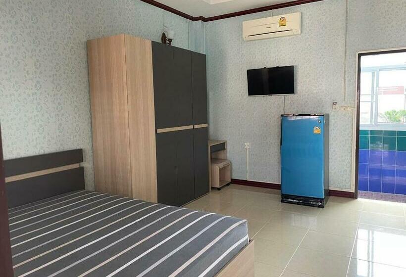 Отель Janchay House