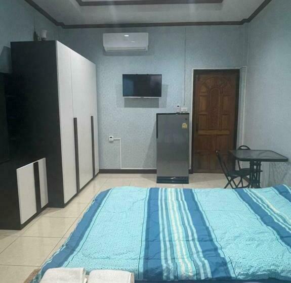 Отель Janchay House