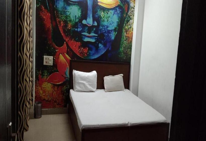 هتل Pop 83911  Staywell