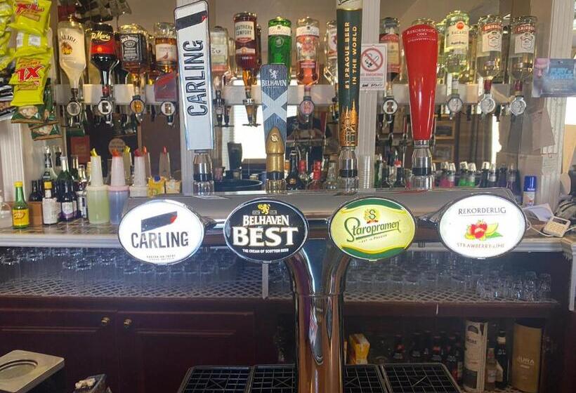 Hotel Queensberry Arms