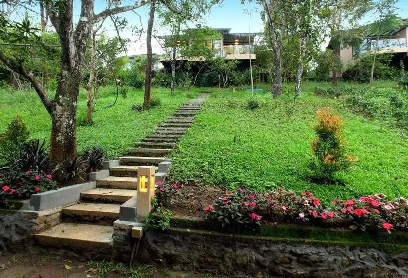 Hotelli Tea Terrain Resorts & Spa