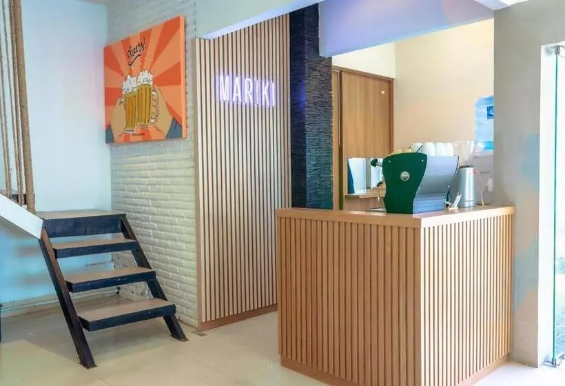 ペンション Lega Legi Town House Seminyak By The Lavana