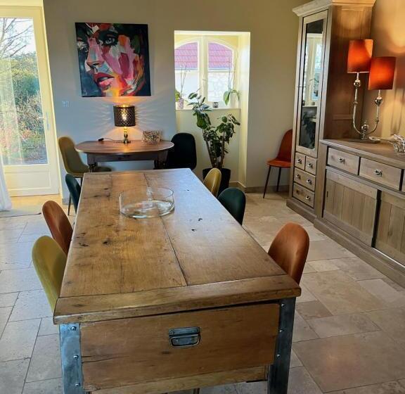 Bed and Breakfast L Antre Des Bastides