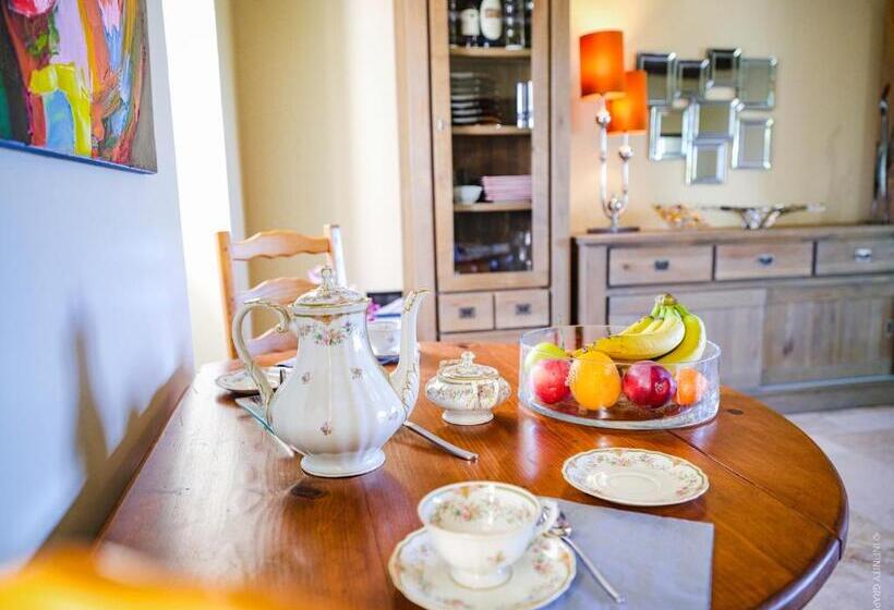 Bed and Breakfast L Antre Des Bastides
