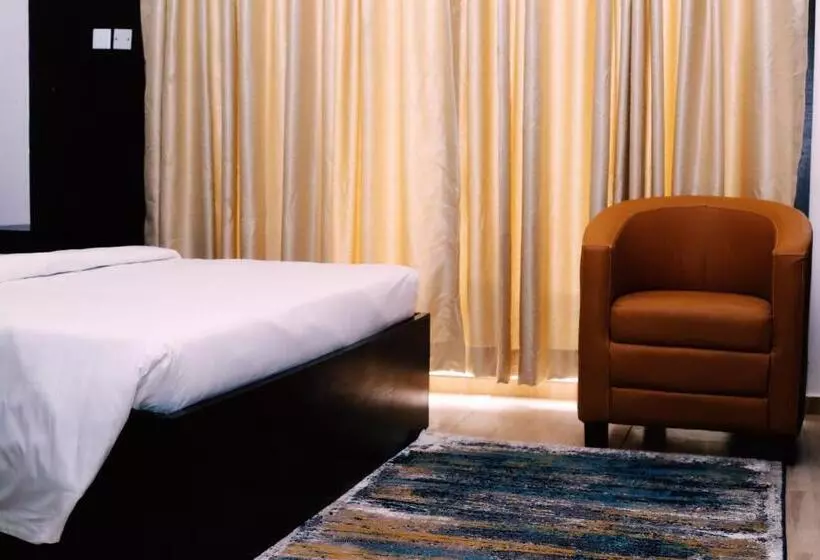 Hotel Capitol