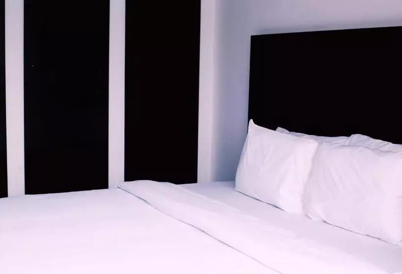 Hotel Capitol