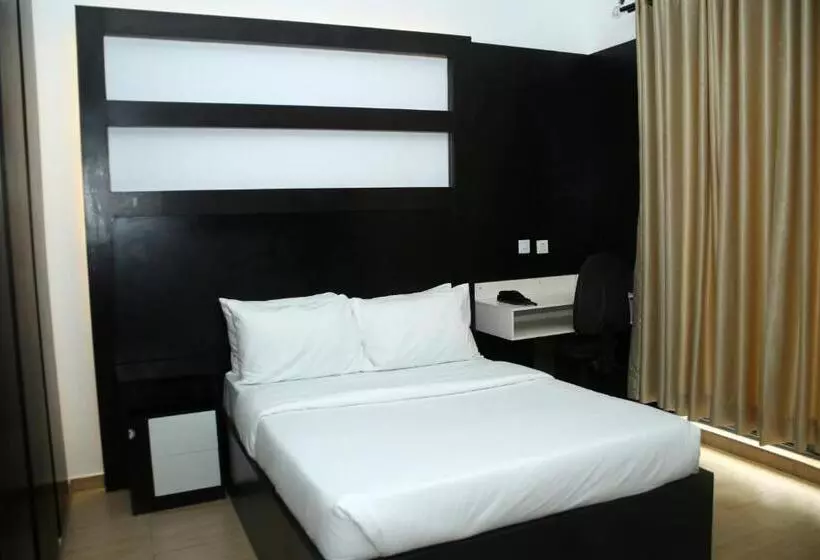 Hotel Capitol