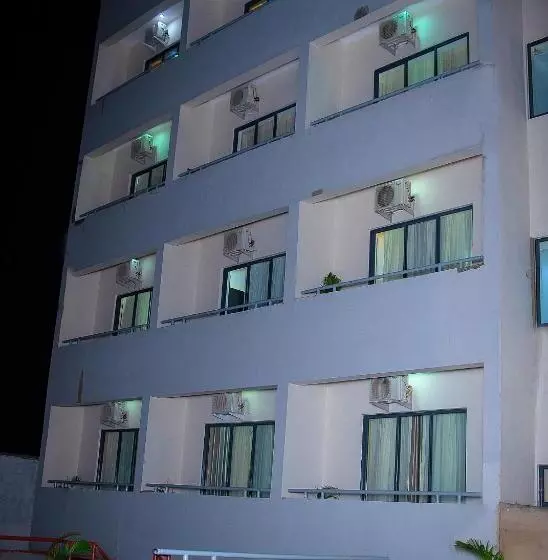 Hotel Capitol